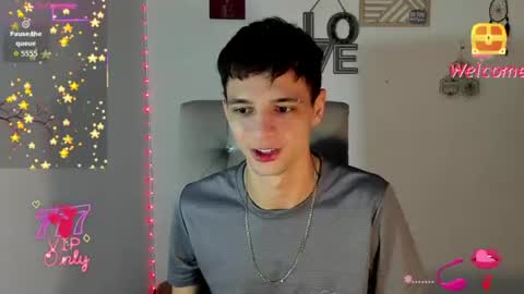 Snapshot of franco_taylor chatting on June 18, 2026, 11:36 am Franco taylor online show from June 18, 2026, 11:36 am