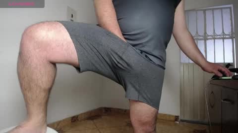 Snapshot of francoisroy chatting on May 27, 2026, 2:03 pm Juan online show from May 27, 2026, 2:03 pm