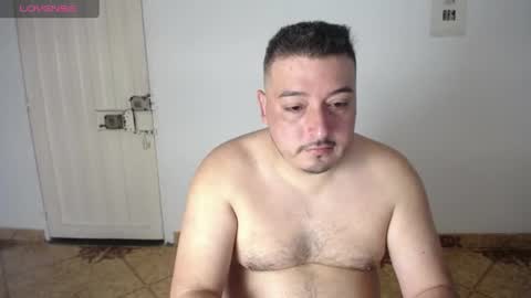 Snapshot of francoisroy chatting on June 8, 2026, 3:45 pm Juan online show from June 8, 2026, 3:45 pm