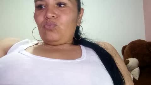 francy froz online show from February 2, 2026, 5:06 am