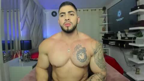 frank_foxx1 online show from April 13, 2026, 3:34 am