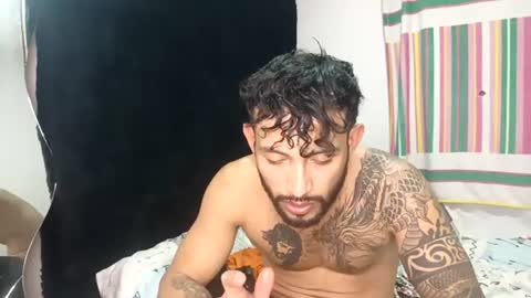 frankdanielsmolano online show from July 19, 2026, 2:48 am