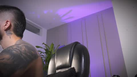 Snapshot of frankfarrellx chatting on May 16, 2026, 5:34 pm Frank Farrell. Hey remember to give me a thumbs up Ty online show from May 16, 2026, 5:34 pm