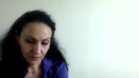 frankieteasing online show from January 7, 2025, 8:56 am