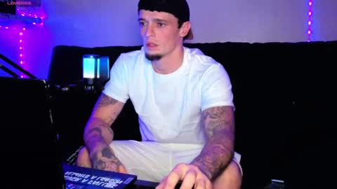 Snapshot of frankoafterdark chatting on November 7, 2025, 3:06 am Franco online show from November 7, 2025, 3:06 am