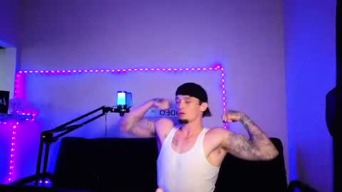 Snapshot of frankoafterdark chatting on November 13, 2025, 1:04 am Franco online show from November 13, 2025, 1:04 am