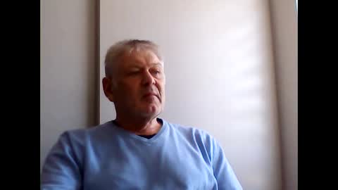 Snapshot of frannkboy61 chatting on April 7, 2026, 11:10 am frannkboy61 online show from April 7, 2026, 11:10 am