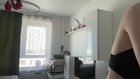 franny_fresh online show from July 17, 2026, 8:10 am
