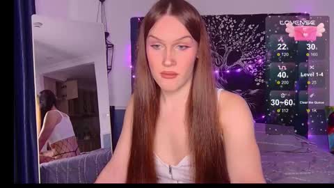 Snapshot of franzeva chatting on October 17, 2025, 6:16 am I am franzeva online show from October 17, 2025, 6:16 am