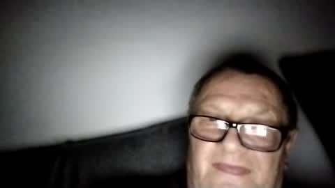 Wolfi online show from December 24, 2024, 7:28 am