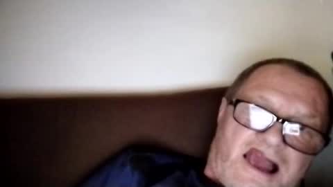 Wolfi online show from October 30, 2025, 1:56 pm