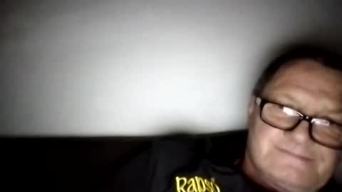 Wolfi online show from November 9, 2025, 6:55 am