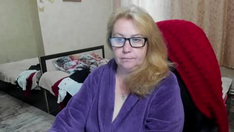 Snapshot of fraumartha chatting on June 5, 2026, 6:52 am FrauMartha online show from June 5, 2026, 6:52 am