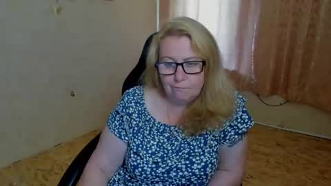 Snapshot of fraumartha chatting on July 5, 2026, 12:45 pm FrauMartha online show from July 5, 2026, 12:45 pm