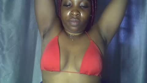 Snapshot of freaky_brula chatting on November 17, 2025, 7:25 am freaky brula online show from November 17, 2025, 7:25 am