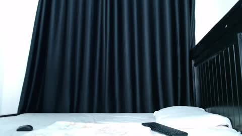 Snapshot of freaky_bunnies chatting on May 7, 2026, 8:14 pm freaky_bunnies online show from May 7, 2026, 8:14 pm