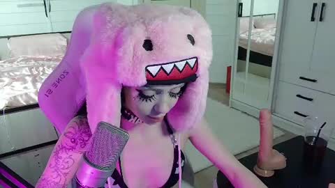 Freaky online show from July 29, 2026, 10:19 pm