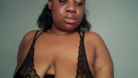 freaky slut5 online show from April 25, 2026, 1:52 pm