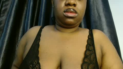 freaky slut5 online show from June 28, 2026, 4:07 am