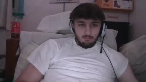 freakyboy2027 online show from July 7, 2026, 8:07 am