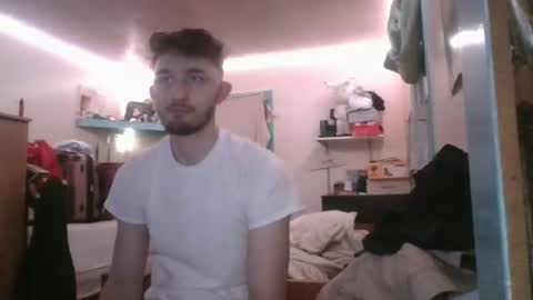 freakyboy2027 online show from July 14, 2026, 6:51 am