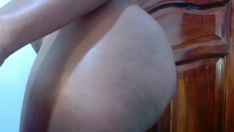 freakycoco1 online show from February 28, 2026, 4:13 am