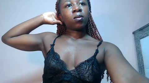 Snapshot of freakyebony1 chatting on July 6, 2026, 5:04 pm Frecky online show from July 6, 2026, 5:04 pm