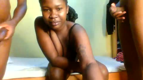 freakyg292511 online show from March 15, 2026, 5:24 am