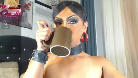 FREAKY ZIZI online show from April 26, 2026, 5:43 pm