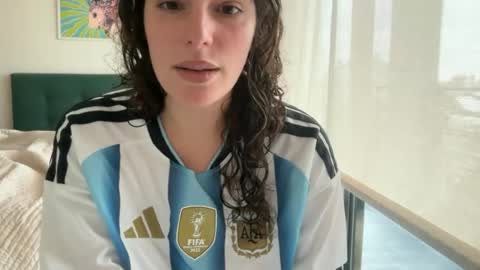 Snapshot of freckledeer chatting on July 15, 2026, 3:39 pm freckledeer online show from July 15, 2026, 3:39 pm