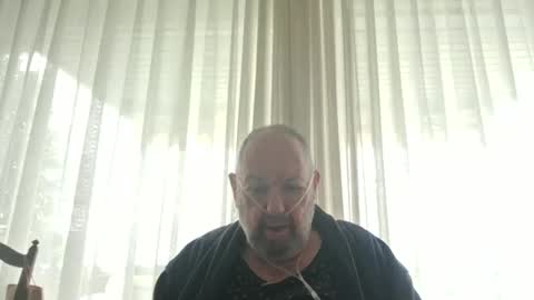 Snapshot of fredaldavid chatting on May 4, 2026, 8:32 am David Fredal online show from May 4, 2026, 8:32 am