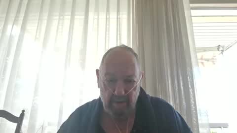 Snapshot of fredaldavid chatting on May 7, 2026, 9:14 am David Fredal online show from May 7, 2026, 9:14 am