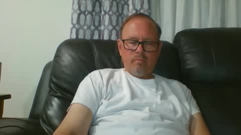 Just  Fred online show from April 10, 2026, 5:34 am