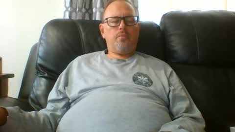 Snapshot of freddieknuck chatting on July 6, 2026, 3:14 pm Just Fred online show from July 6, 2026, 3:14 pm