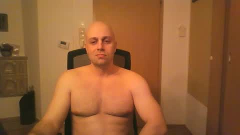 Snapshot of freddow chatting on January 8, 2025, 10:27 pm freddow online show from January 8, 2025, 10:27 pm