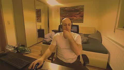 freddow online show from March 18, 2026, 9:29 pm