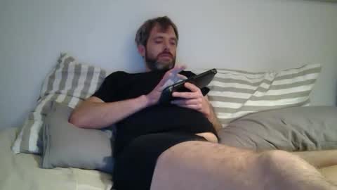 free_love_for_everyone online show from April 21, 2026, 7:50 pm