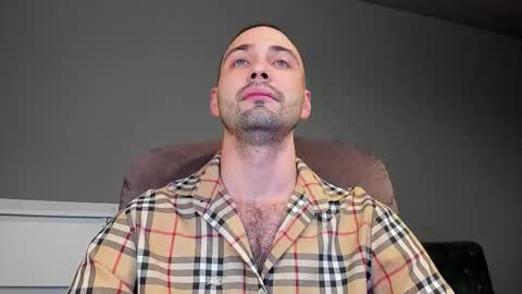 Snapshot of free_man___ chatting on November 27, 2025, 9:39 pm Andrew online show from November 27, 2025, 9:39 pm