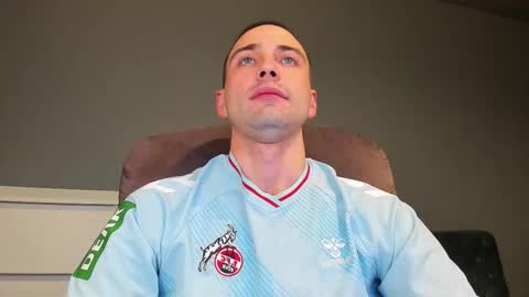 Snapshot of free_man___ chatting on November 30, 2025, 11:42 pm Andrew online show from November 30, 2025, 11:42 pm