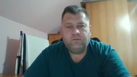 Snapshot of freeboy80180 chatting on December 14, 2024, 6:46 am freeboy80180 online show from December 14, 2024, 6:46 am