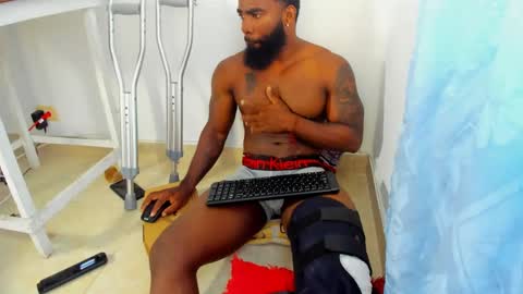 Snapshot of freedom_24 chatting on December 26, 2024, 2:05 pm shakur online show from December 26, 2024, 2:05 pm