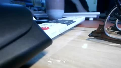 Snapshot of freeuptopia2 chatting on January 15, 2025, 7:37 am K-Dick online show from January 15, 2025, 7:37 am