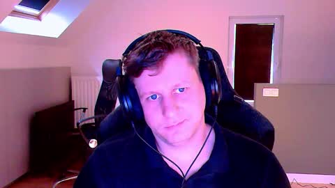 Snapshot of frenchfrieswithmayo chatting on October 11, 2025, 12:15 pm French fries online show from October 11, 2025, 12:15 pm