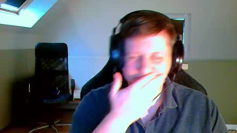 Snapshot of frenchfrieswithmayo chatting on November 1, 2025, 11:34 am French fries online show from November 1, 2025, 11:34 am