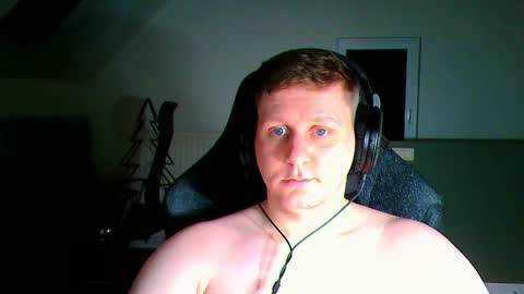 Snapshot of frenchfrieswithmayo chatting on January 13, 2026, 7:08 pm French fries online show from January 13, 2026, 7:08 pm