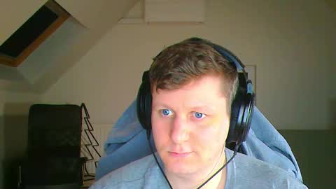 Snapshot of frenchfrieswithmayo chatting on February 10, 2026, 7:18 pm French fries online show from February 10, 2026, 7:18 pm