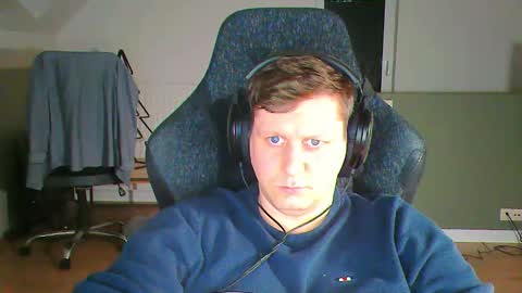 Snapshot of frenchfrieswithmayo chatting on February 11, 2026, 7:08 pm French fries online show from February 11, 2026, 7:08 pm