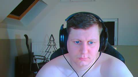 Snapshot of frenchfrieswithmayo chatting on March 9, 2026, 6:34 pm French fries online show from March 9, 2026, 6:34 pm