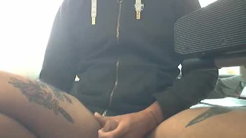 Snapshot of frenchpapalover chatting on November 13, 2025, 8:13 am frenchpapalover online show from November 13, 2025, 8:13 am