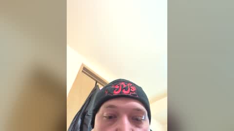 Snapshot of frenchtristan chatting on July 21, 2026, 3:42 am Twinkyanal22 online show from July 21, 2026, 3:42 am
